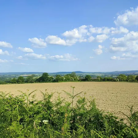 Les Tongs Des Pres, Au Coeur Du Parc Normandie Maine Dom wakacyjny