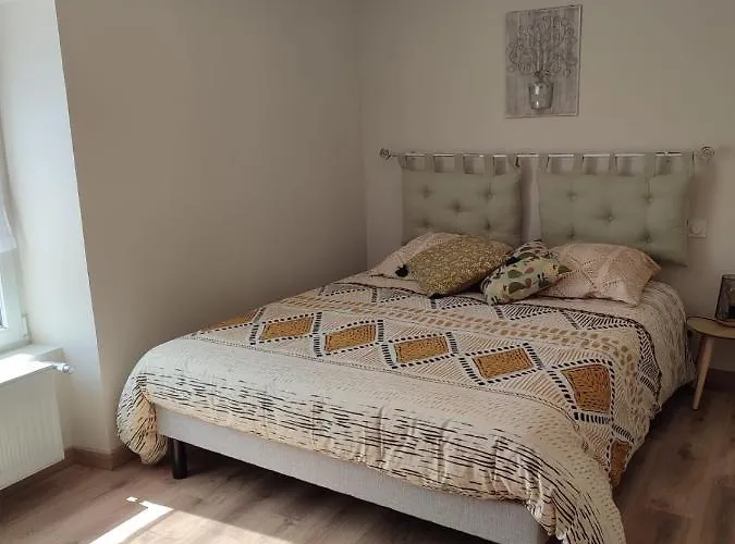 Les Tongs Des Pres, Au Coeur Du Parc Normandie Maine Ferienhaus *