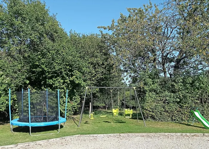 Les Tongs Des Pres, Au Coeur Du Parc Normandie Maine * Livaie