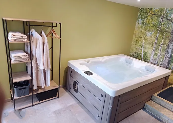 Ferienhaus Les Tongs Des Pres, Au Coeur Du Parc Normandie Maine Livaie